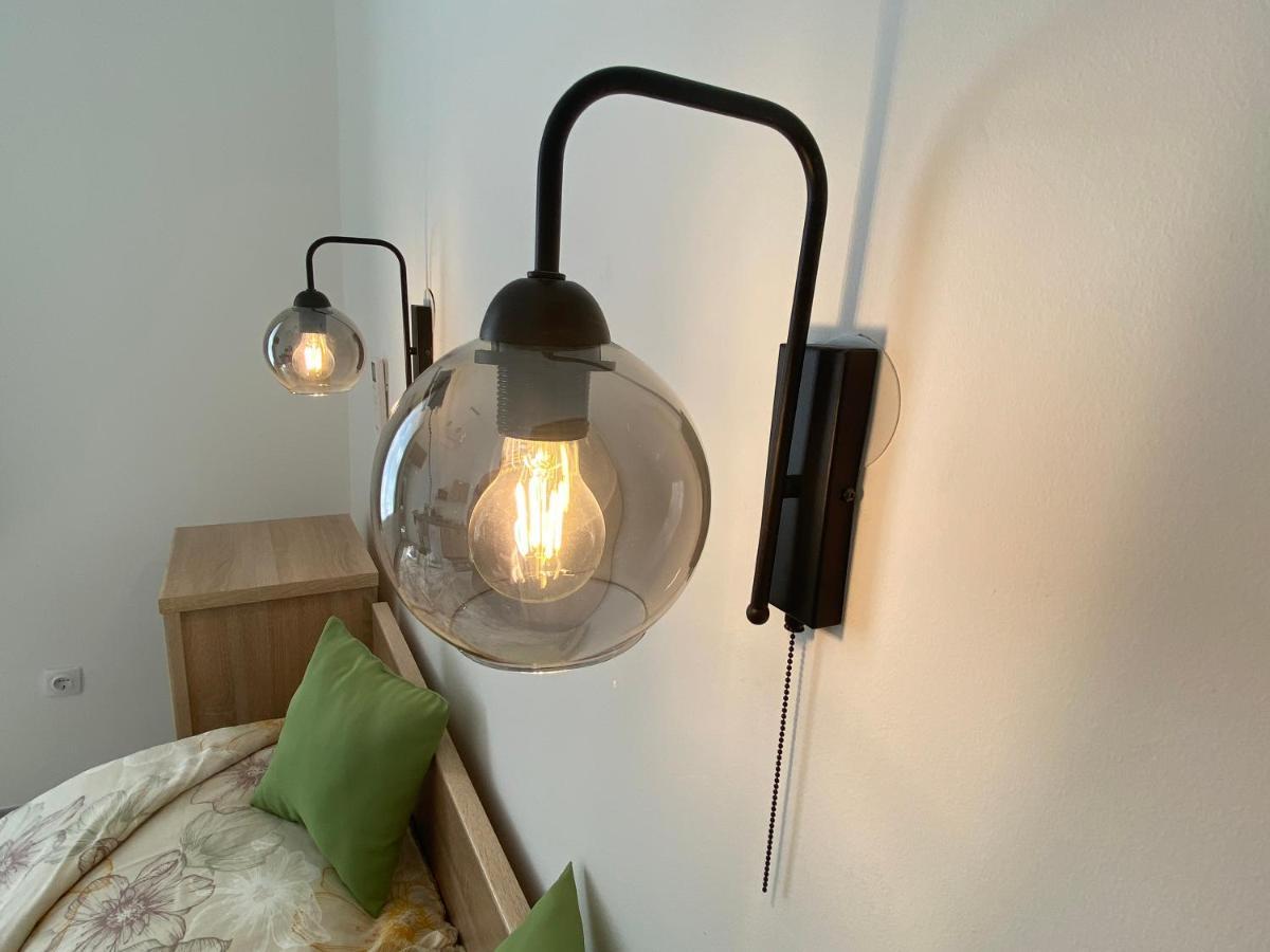 Rad-Var Apartmanhaz Eger Bagian luar foto